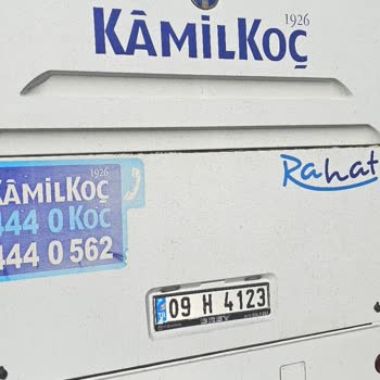 Kamil Koç (flixbus) Artvin E Giderken Lüks, Dönerken Külüstür Araç.