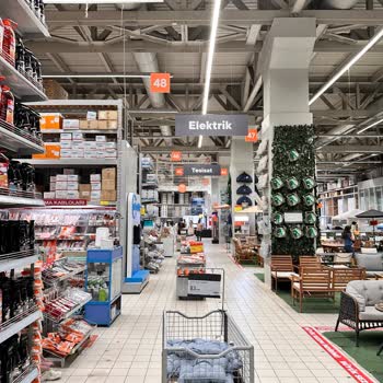 Evimizi Çok Seviyoruz Ama Koçtaş'a Gitmesek Mi?