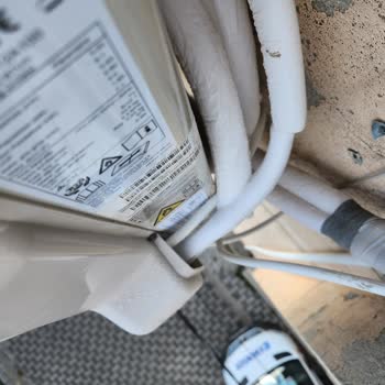 ECA Diş Ünitenin Borusun Da Buzlanma Ve İç Ünitede Su Akması