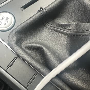 Car Wax Akbatı AVM Otopark Oto Yıkama