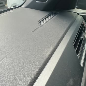 Car Wax Akbatı AVM Otopark Oto Yıkama