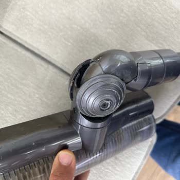 Dyson V8 Servis Hasarı