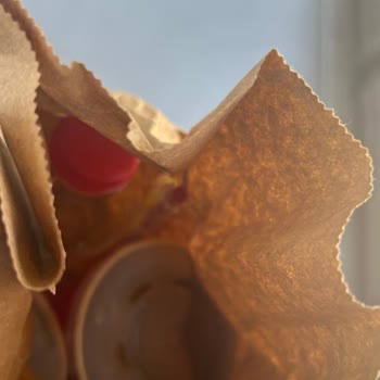 KFC Den Alışveriş Yapmak Yerine Paranızı Direkt Çöpe Atın!