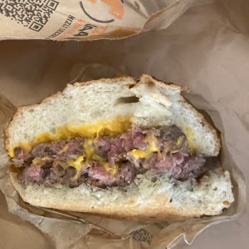 Köfteci Yusuf Pişmemiş Çiğ Bir Daha Vermiyorum