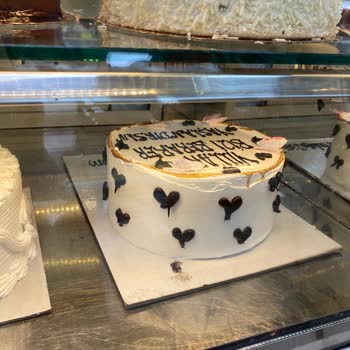 Hertat Her Tat Anteplioğlu Bölge Müdürü Ve Mağaza Şikayeti