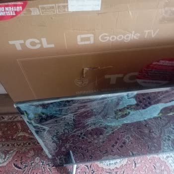 TCL TV Ekranı Patlak Çıktı, Değişim Sorunu Yaşıyorum