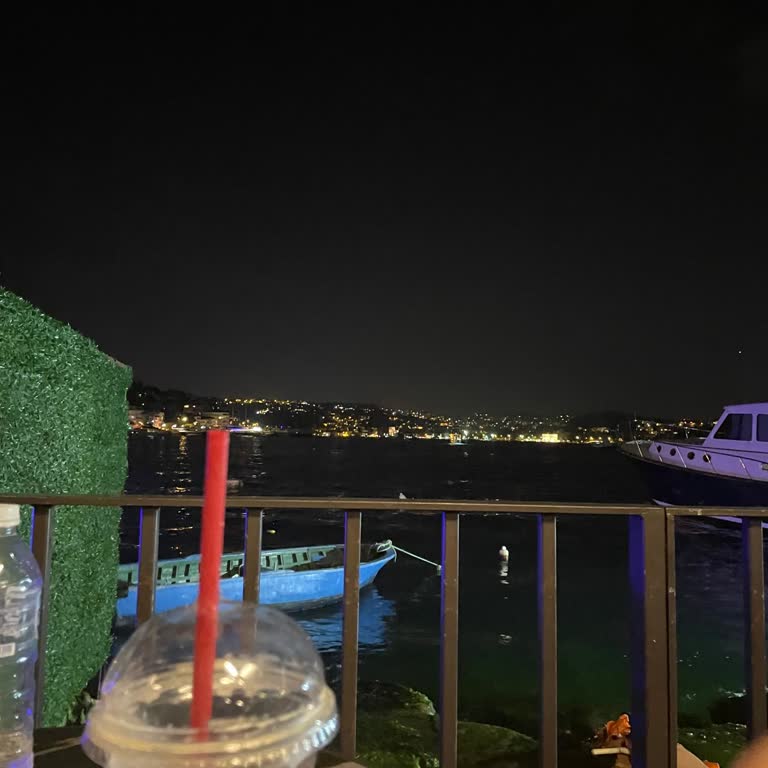 Kahve Dünyası Fıstıklı Latte Hiçbir Yerde Yok