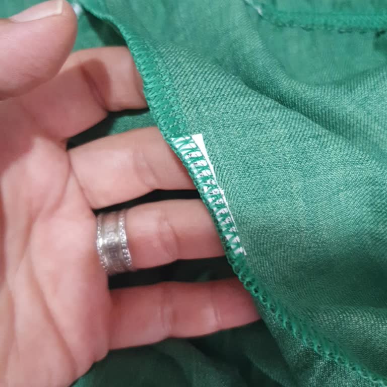 Kardeşler Butik Verdiğiniz Paraya Yazık Hakkımı Helal Etmiyorum