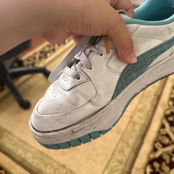 Puma Ayakkabım Açılmasından Dolayı Şikayetçiyim.