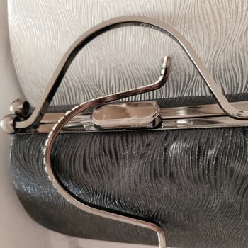 FLO Ayakkabı FLO Ayıplı Ürünün İadesini Sağlamıyor