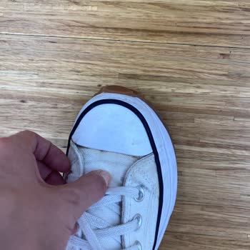 Converseturkey.com Converse Ayakkabı Pas Lekesi Şikayeti