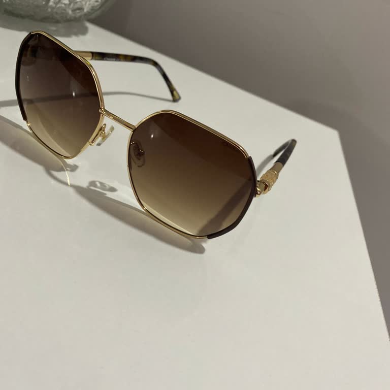 Atasun Optik Gözlükler Burun Kemiğinde Morarma Yapıyor, Değişim Talebi Reddedildi