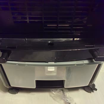 Arçelik 7030 Hava Soğutucu Su Kapak Haznesi