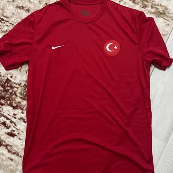 Trendyol Üzerinden Almış Olduğumuz Ürün Görseli İle Tamamen Alakasız