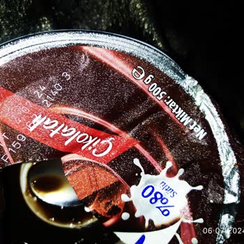 BİM Daphne Puding İçinde Cam