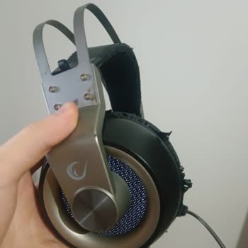 Rampage Sn.-RW9 Carisma Kulaklık Pedleri Dökülüyor