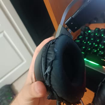 Rampage Sn.-RW9 Carisma Kulaklık Pedleri Dökülüyor