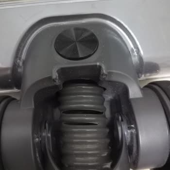 Fakir Ev Aletleri İnovator 6065 Dikey Süpürge: Garanti Kapsamında Sorunlar