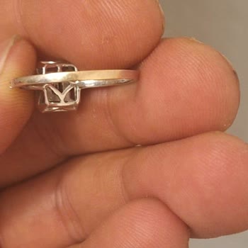 Blue Diamond Tamamen Bir Pişmanlık