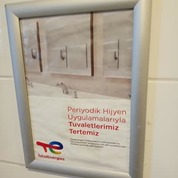TotalEnergies İstasyonları Totalenergies Tuvalet Temizliği Şikayeti