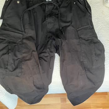 H&M Pantolon Renk Atması