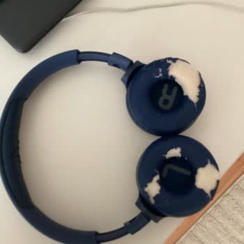 JBL Kulaklık Soyulma Sorunu
