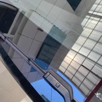 Petrol Ofisi Aracımın Camını Kırdılar Sorumluluk Almıyorlar