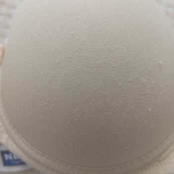 Trendyol H&B Trend Satıcısından Aldığım Sütyen Topaklandı.
