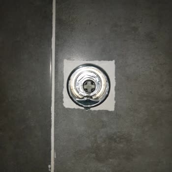 Teska Bas Bırak Vana Sürekli Su Kaçırıyor