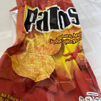 Patos Cipsten Kesilmiş Tırnak Cıktı