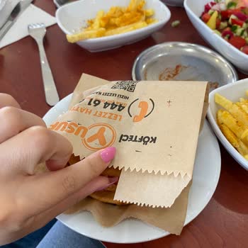 Köfteci Yusuf Menüyle Alakası Olmayan Hamburger