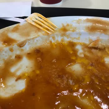 Usta Dönerci Tereyağsız İskender Mi Olur