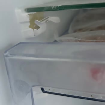 Beko Buzdolabı (670531 Eb) Gövde Deforme Olması