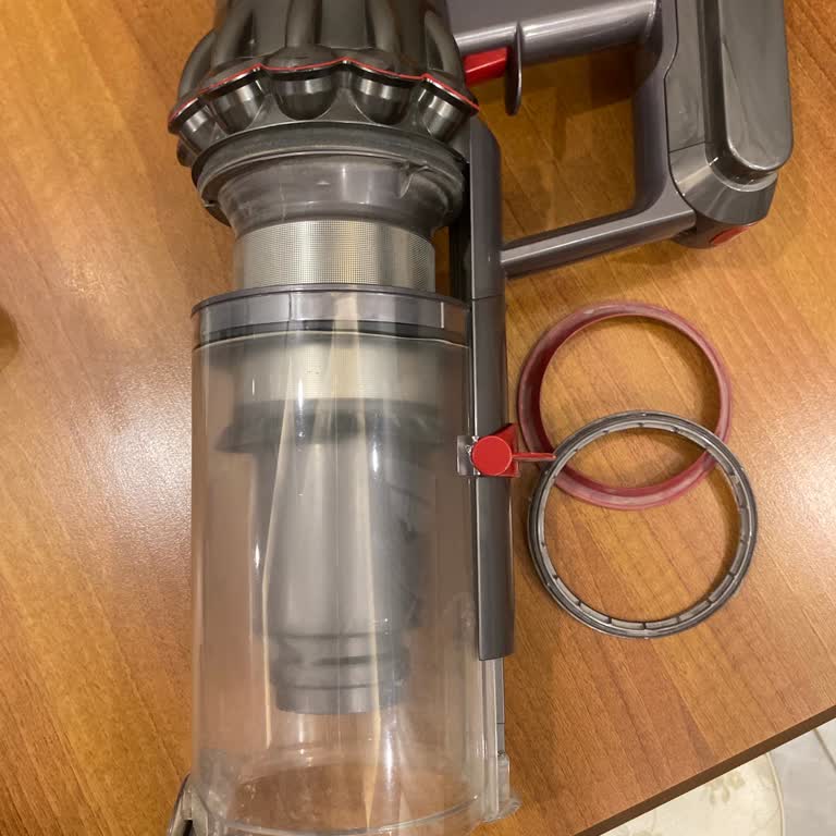 Dyson Kablosuz Süpürge Kendi Kendine Kapanıyor Ve Filtre Lastik
