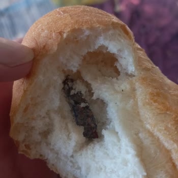 Şok Market Şikayet Ekmek Te Yabancı Madde