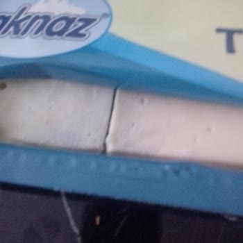 BİM Aknaz Tost Peyniri Küflü Çıktı