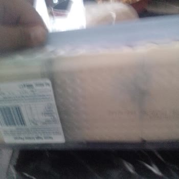 BİM Aknaz Tost Peyniri Küflü Çıktı