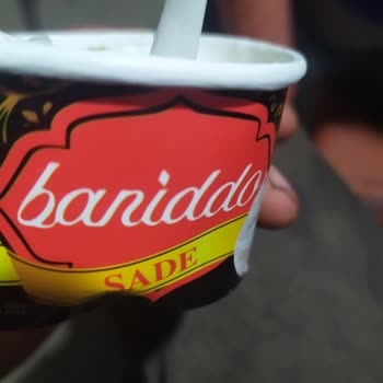 Baniddo Dondurma Markasında Çıkan Poşet Parçası