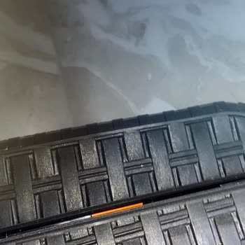 Vestel 43UA9631 TV Alt Panel Açıklığı