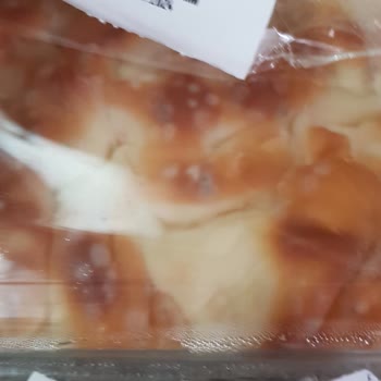 Tepe Nautilus Carrefour'dan Alınan Su Böreği 1 Gün İçinde Küflendi