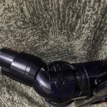 Dyson Gen5detect Başlık Tekerleği Ve Silikonları Çıkıyor