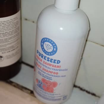 PureSeed Natural Pureseed Marka Bebek Şampuanı Göz Yakıyor Hem De Ne Yakıyor