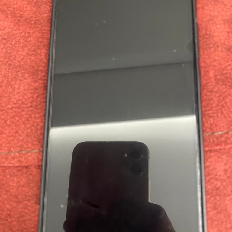 Serhat Tekno Market Kırılmaz Cam Yerine Naylon Çekilmesi Ve Yanıltıcı Bilgi