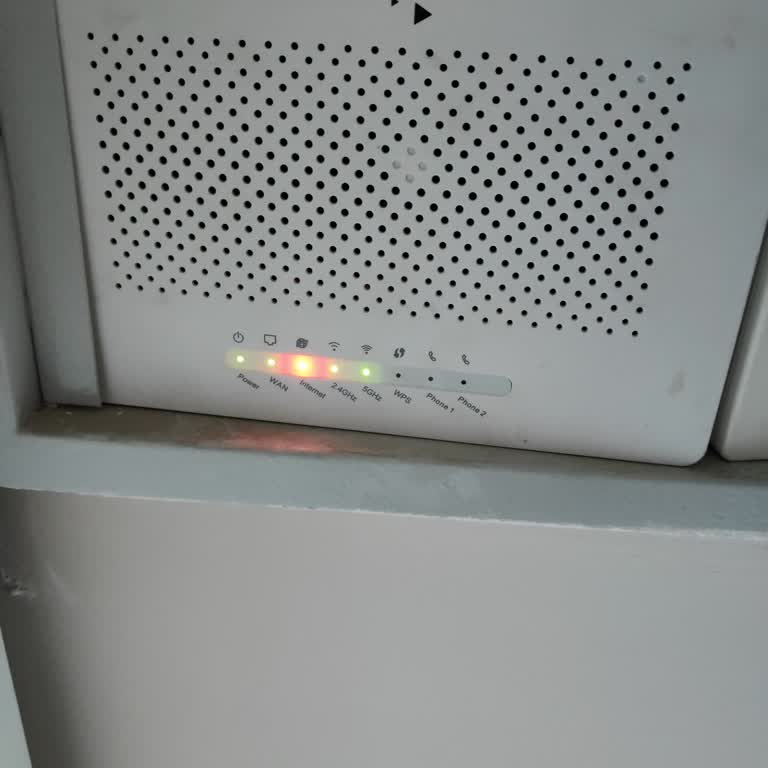 Comnet E Ulaşamıyorum. Telefonlara Bakan Yok.