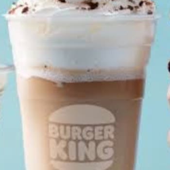 Kuşadası Marina AVM Burger King Sipariş İle Görsel Arasında Fark Var