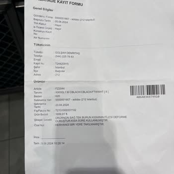 Adidas Ürününün Arkasında Durmuyor