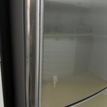 Siemens Ev Aletleri Simena Buzdolabı 2 El Gönderdi