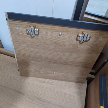 İstikbal mobilya pişmanlıktır. 3 aydır gelen malzemem hatalı geldi.