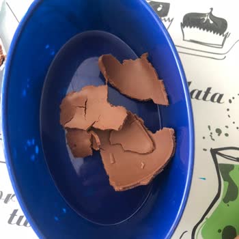 Ozmo Marka Sürpriz Yumurtadan Kurt Çıktı