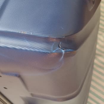 Mavi Gök Airlines Hasarlı Bagaj